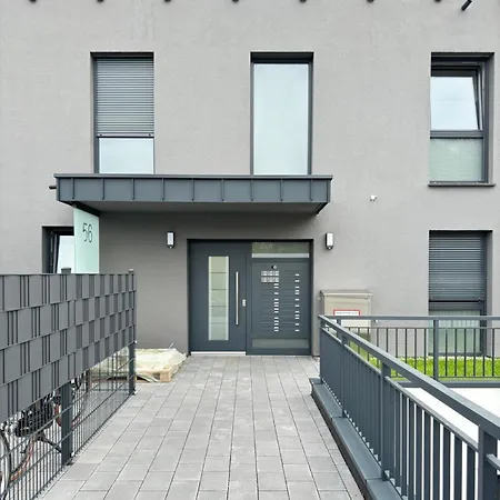 E&e Aparts Apartment
